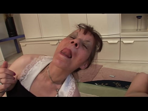 ❤️ Twee oumas en een oupa het 'n drietal ❤️ Tuisgemaakte pornografie op af.risegame.top ❌